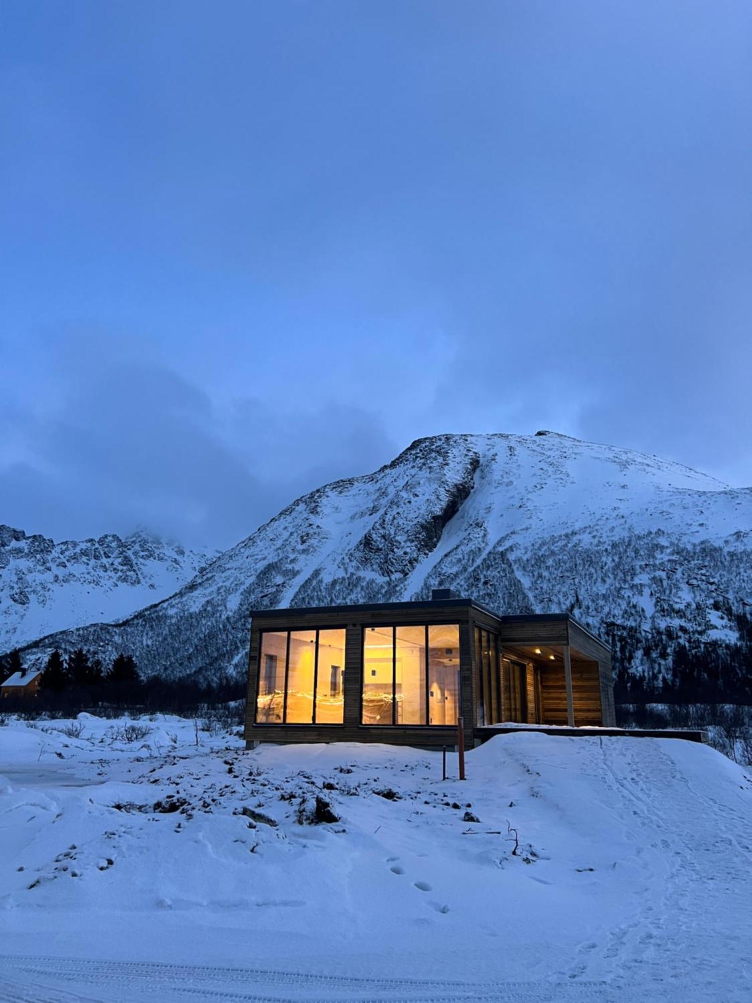 Villa Lyngvaer Luggombu Kleppstad Esterno foto